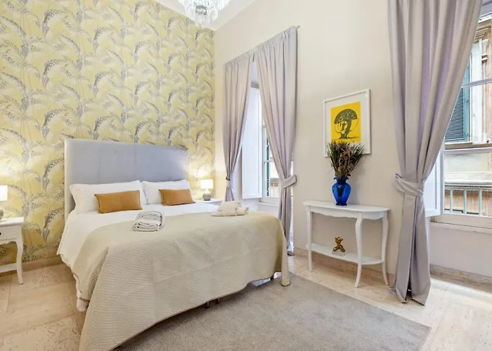 Apartment Lux And Charme Between Trevi And Pantheon Rom